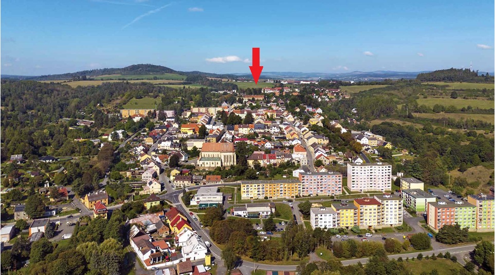 Žlutice z dronu s vyznačením lokality